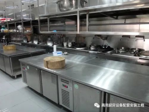 小饭店厨房设计效果图案例，饭店厨房设计平面图