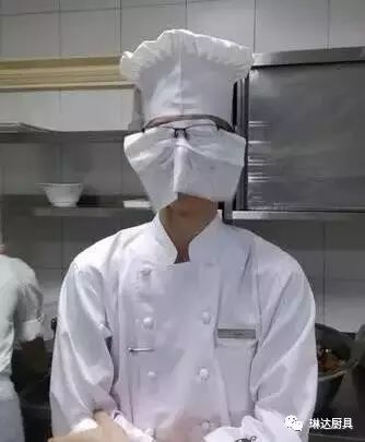 曝光饭店厨房看到的雷人画面！